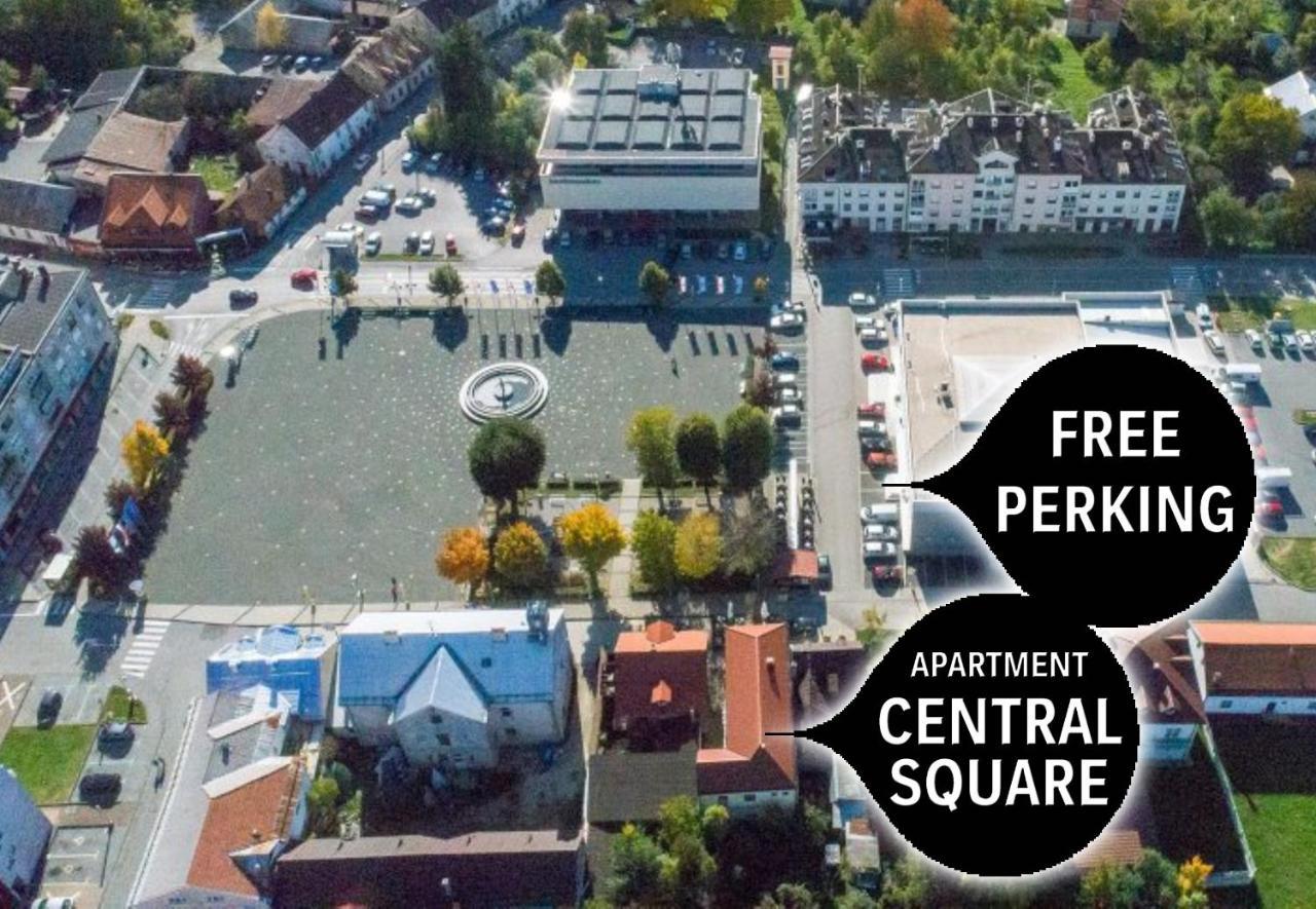 Studio Central Square Gospić Esterno foto